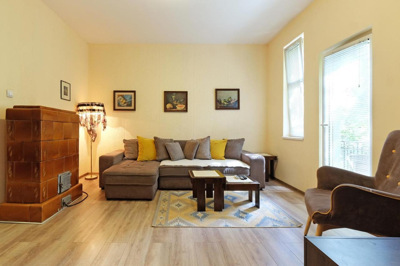 Apartment Paradise Sunny Home Belgrado Esterno foto