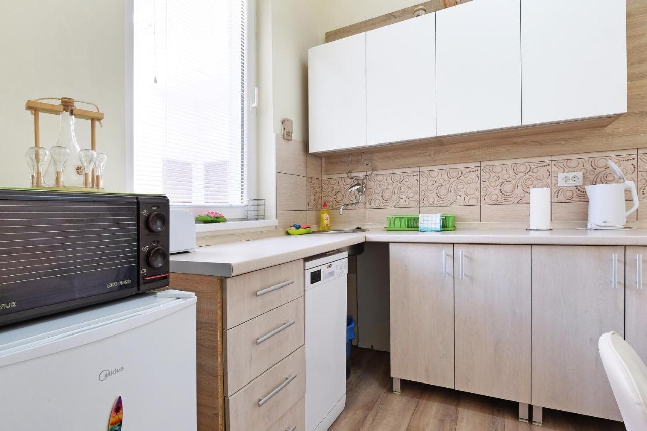 Apartment Paradise Sunny Home Belgrado Esterno foto